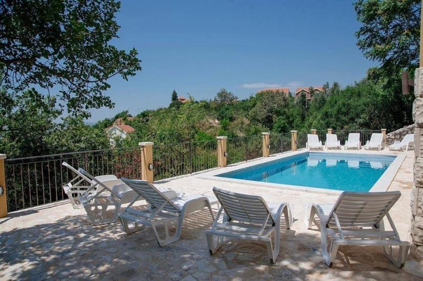 Apartments Casa Bella Kotor Exterior photo